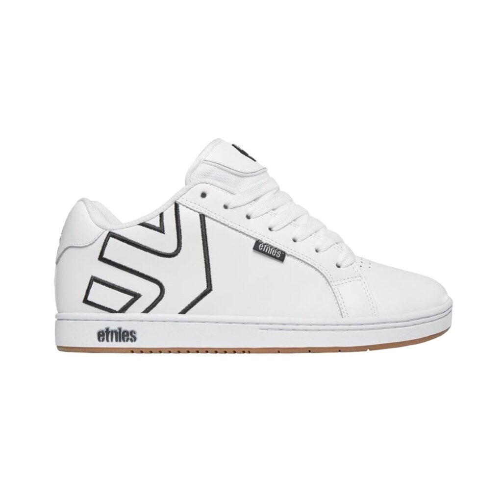 Tenis etnies fader blancos